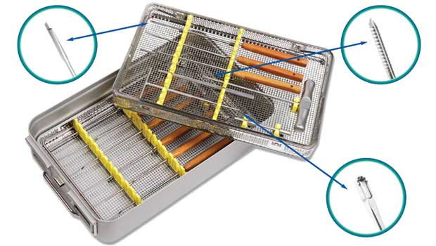 Sheffield Shoulder & Elbow Revision Kit, witte achtergrond van 2 over elkaar liggende instrumenten sets.